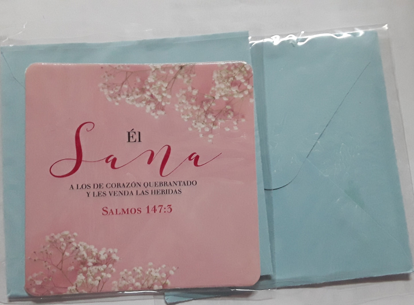 Tarjeta chica — available at The Gospel Bookstore