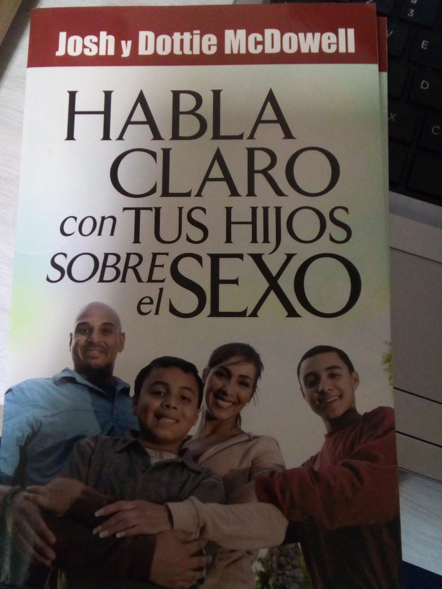 Habla claro con tus hijos sobre El sexo — disponible en La Librería del Evangelio