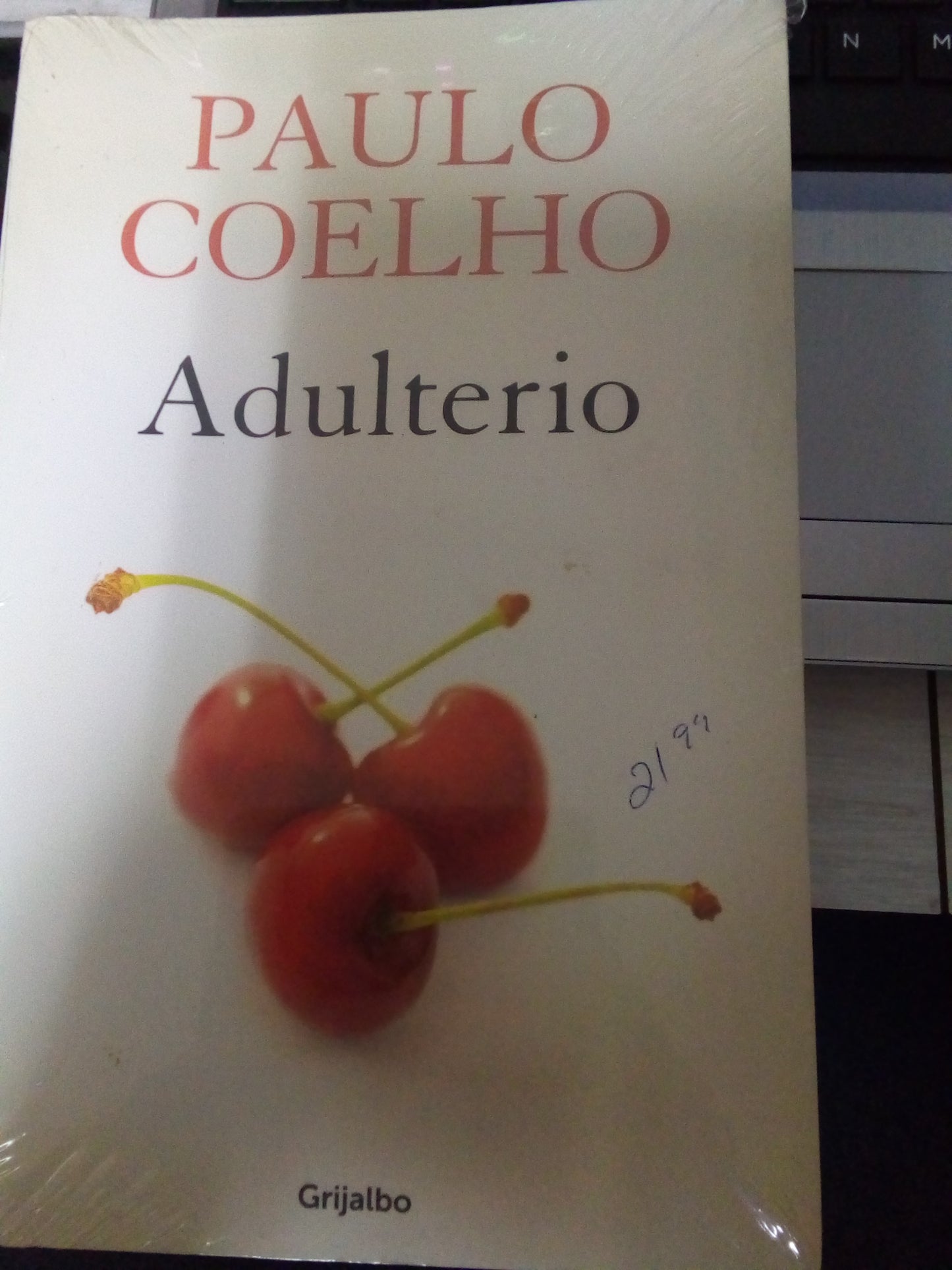 Adulterio Paulo Coelho — available at The Gospel Bookstore