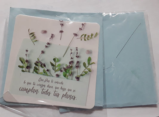 Tarjeta chica — available at The Gospel Bookstore