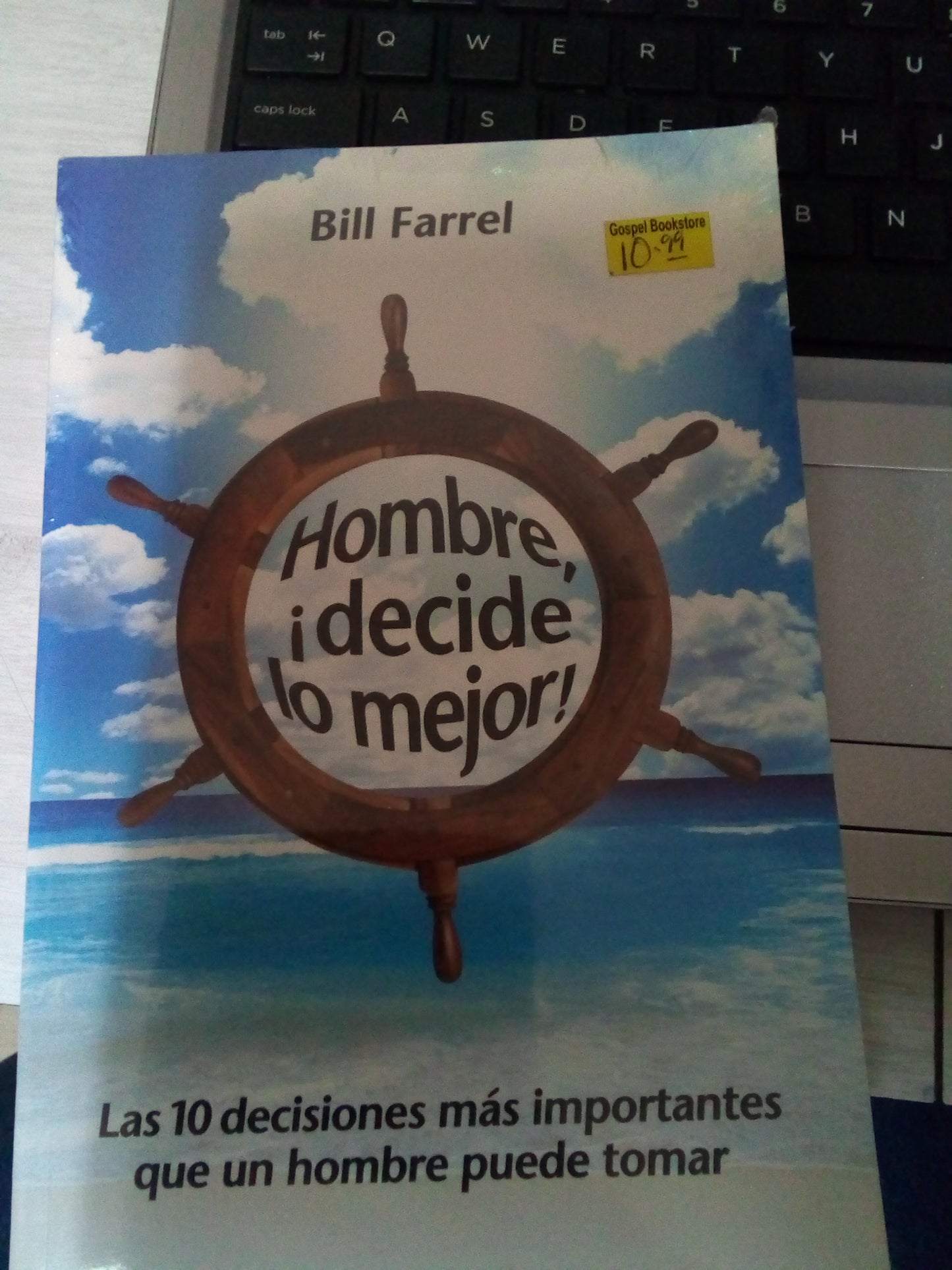 Hombre, ¡decide lo mejor! — available at The Gospel Bookstore
