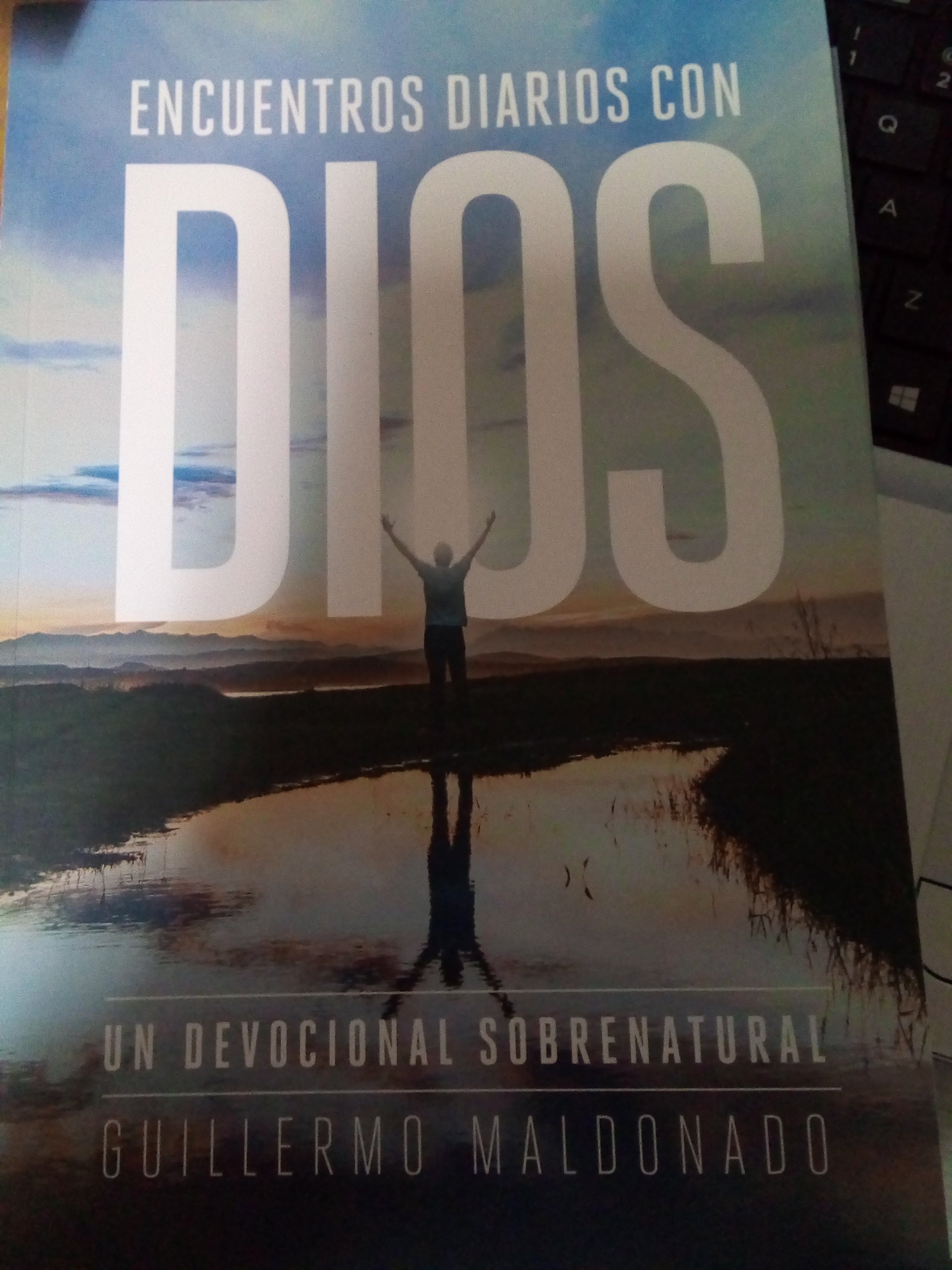 Encuentros diarios con Dios — disponible en La Librería del Evangelio
