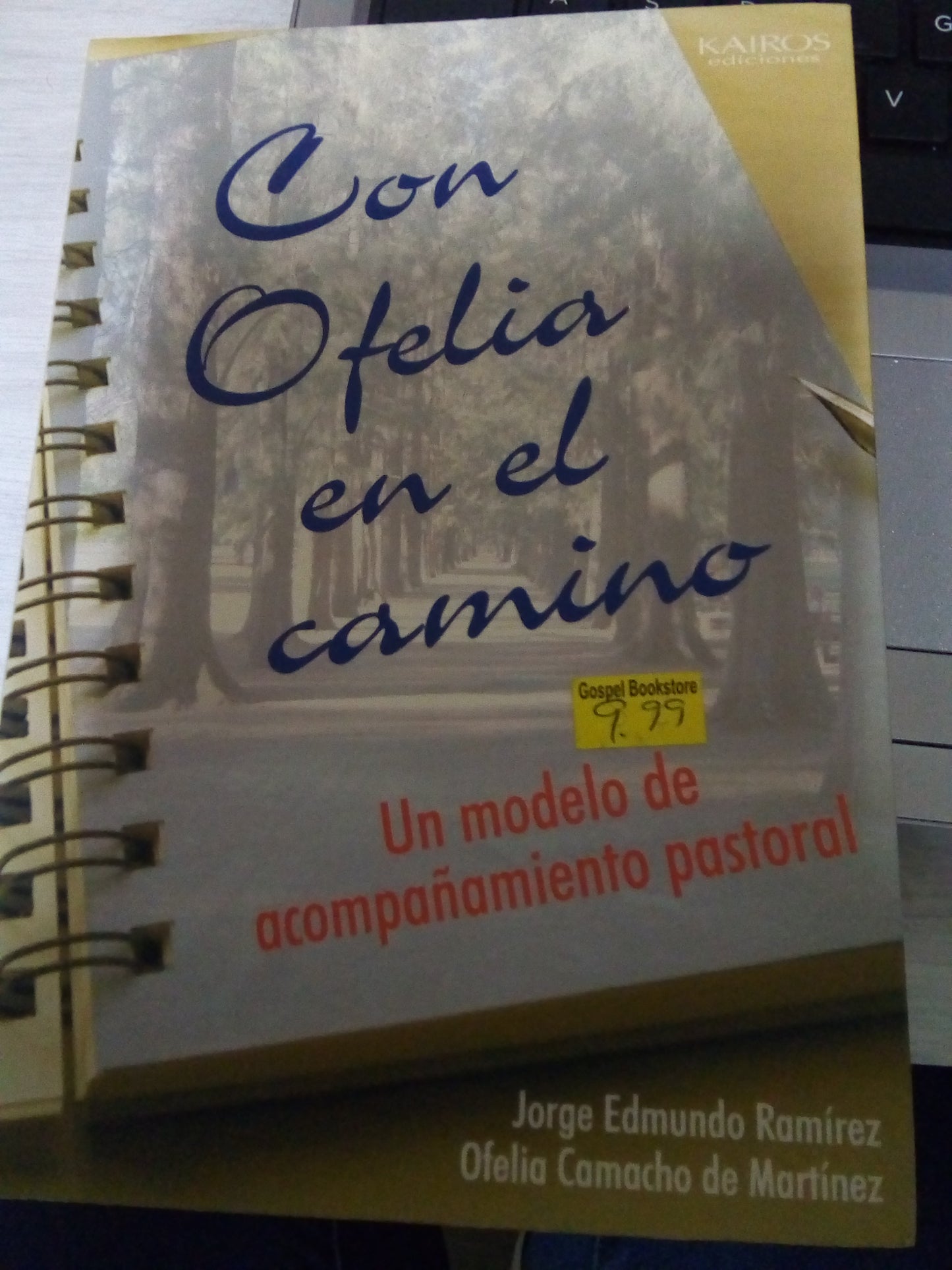 Con Ofelia en El Camino — disponible en La Librería del Evangelio