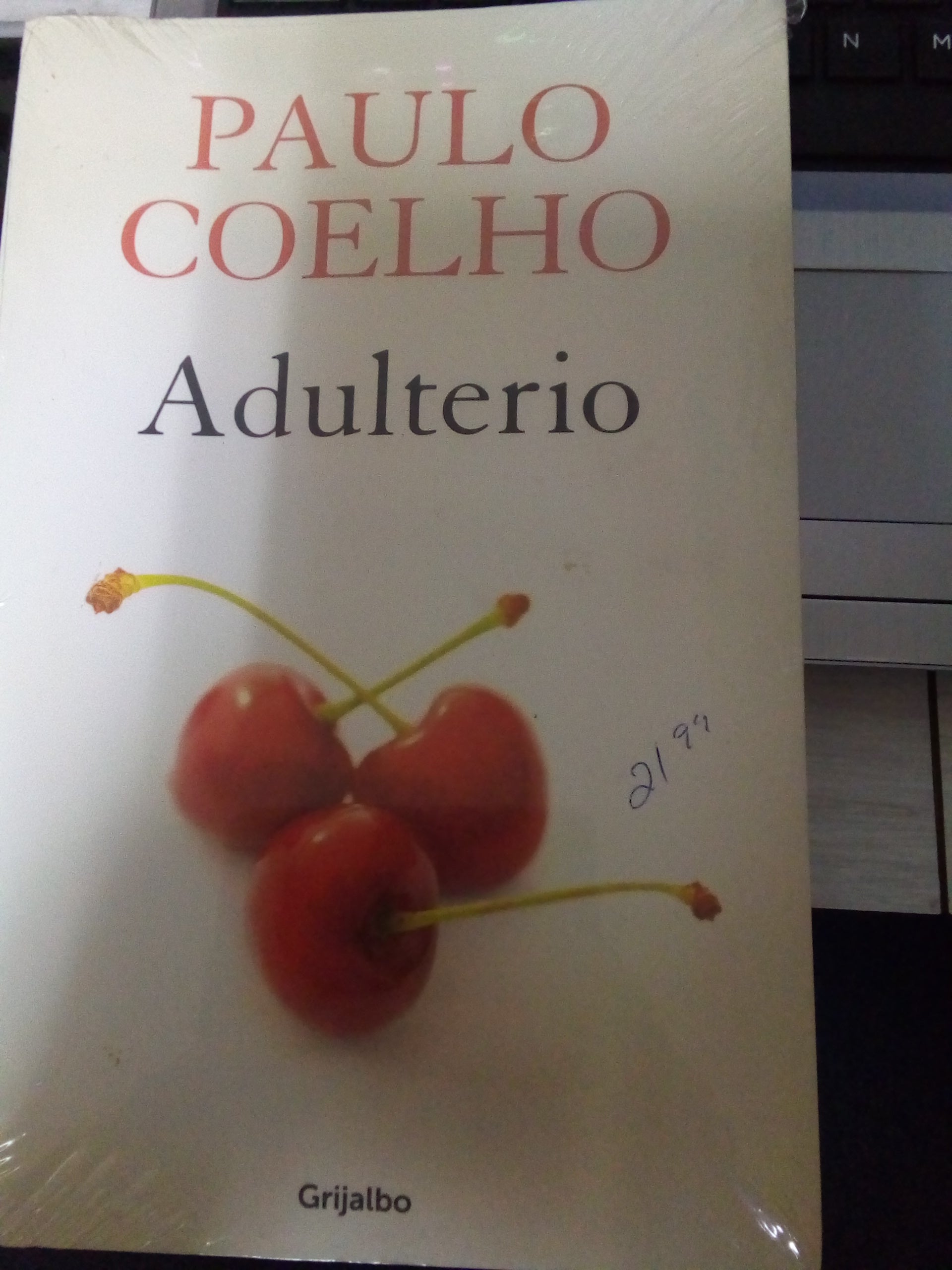 Adulterio Paulo Coelho — available at The Gospel Bookstore