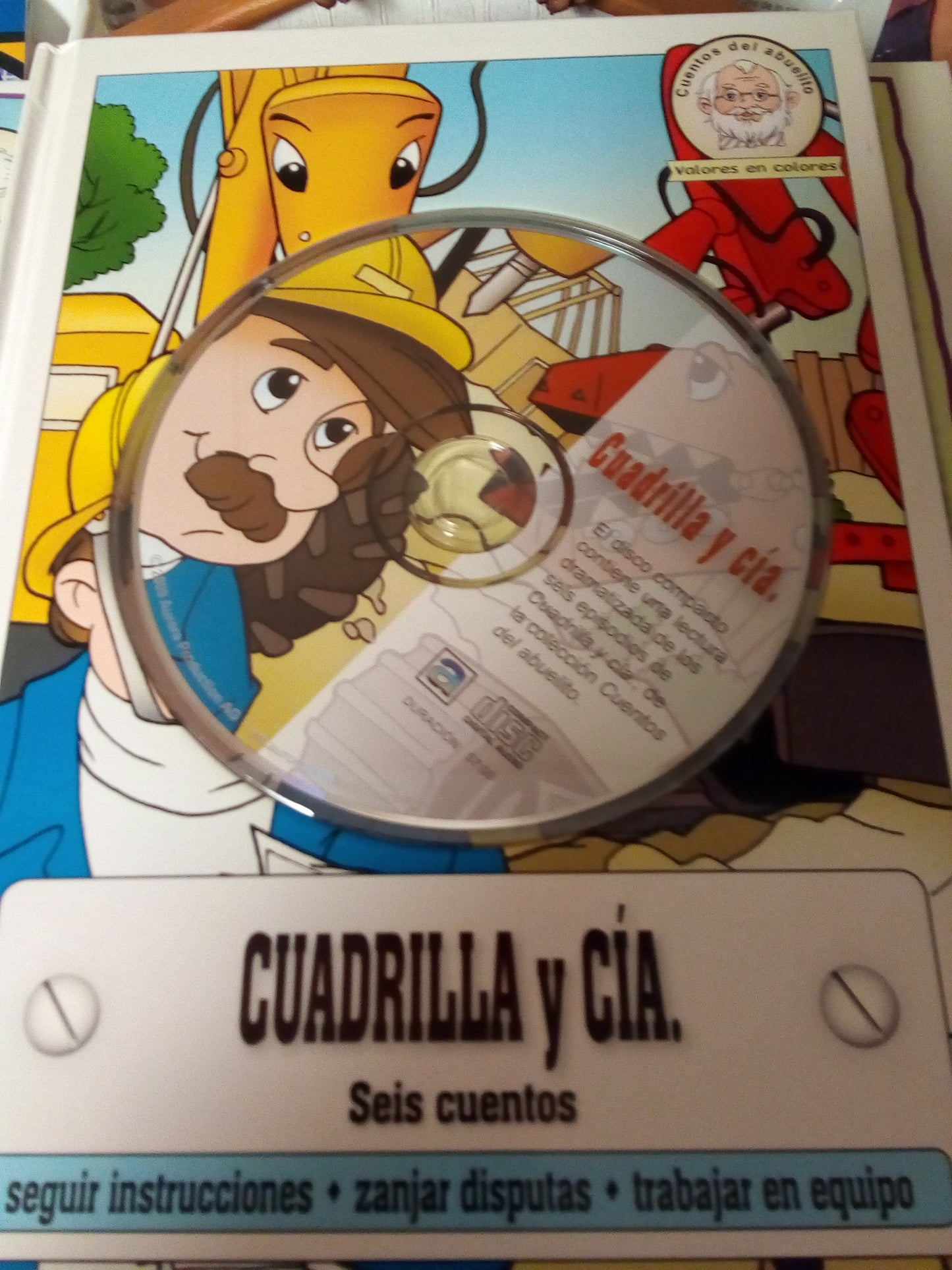 Cuadrilla y Cia — available at The Gospel Bookstore