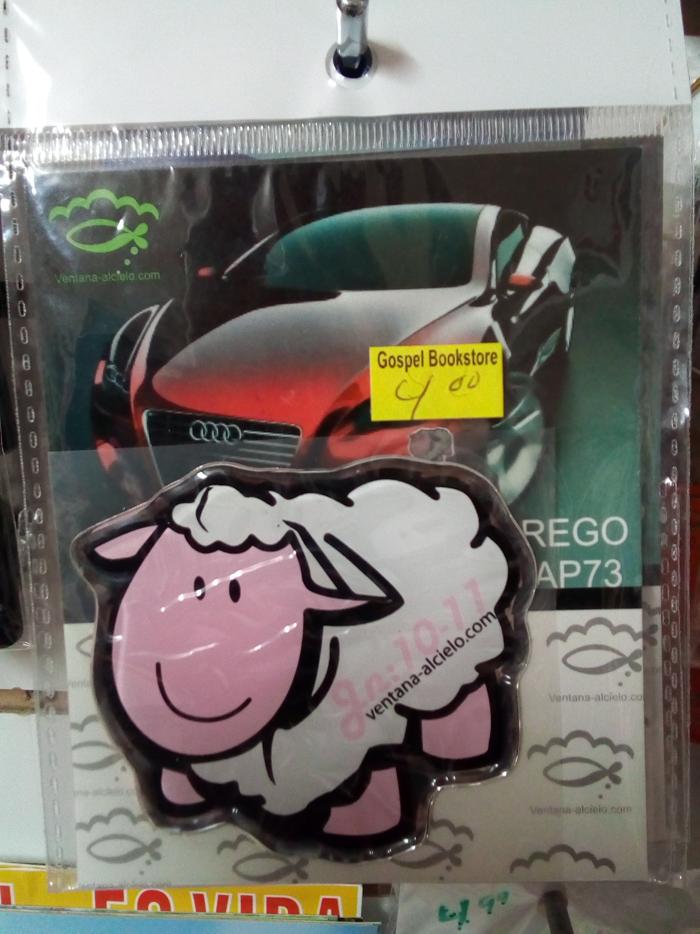 Emblema para auto BORREGO SPONGY — disponible en La Librería del Evangelio