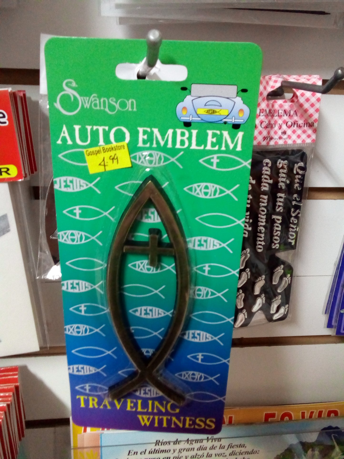 Auto emblem travelling witness — available at The Gospel Bookstore