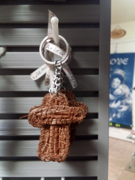 Cross ART keychain LLAVERO
