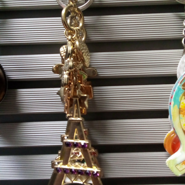 Tower keychain LLAVERO