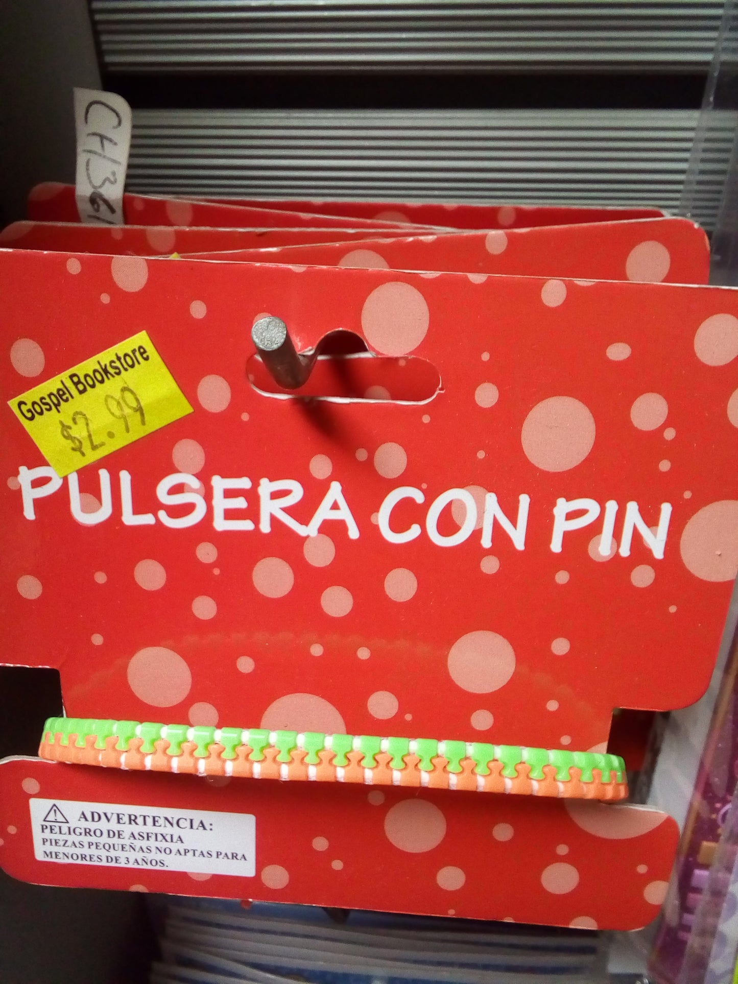 PULSERA CON PIN ZIPPER BRACELET