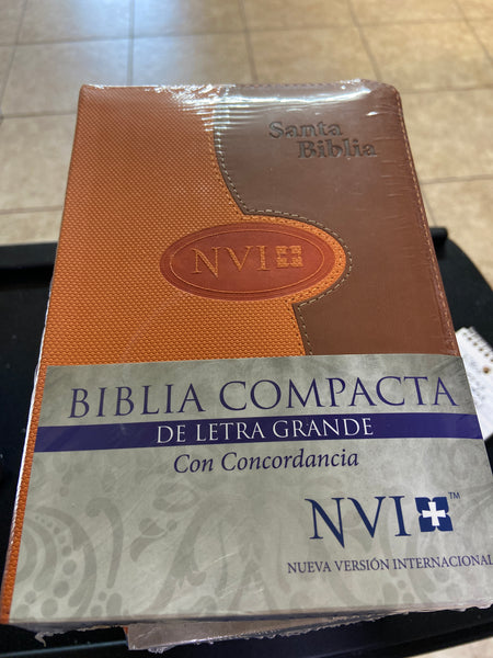 Biblia compacta de letra grande con concordancia NVI