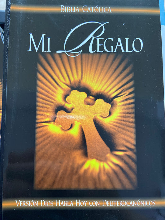 Biblia catolica mi regalo version Dios habla hoy con deuterocanonicos — disponible en La Librería del Evangelio