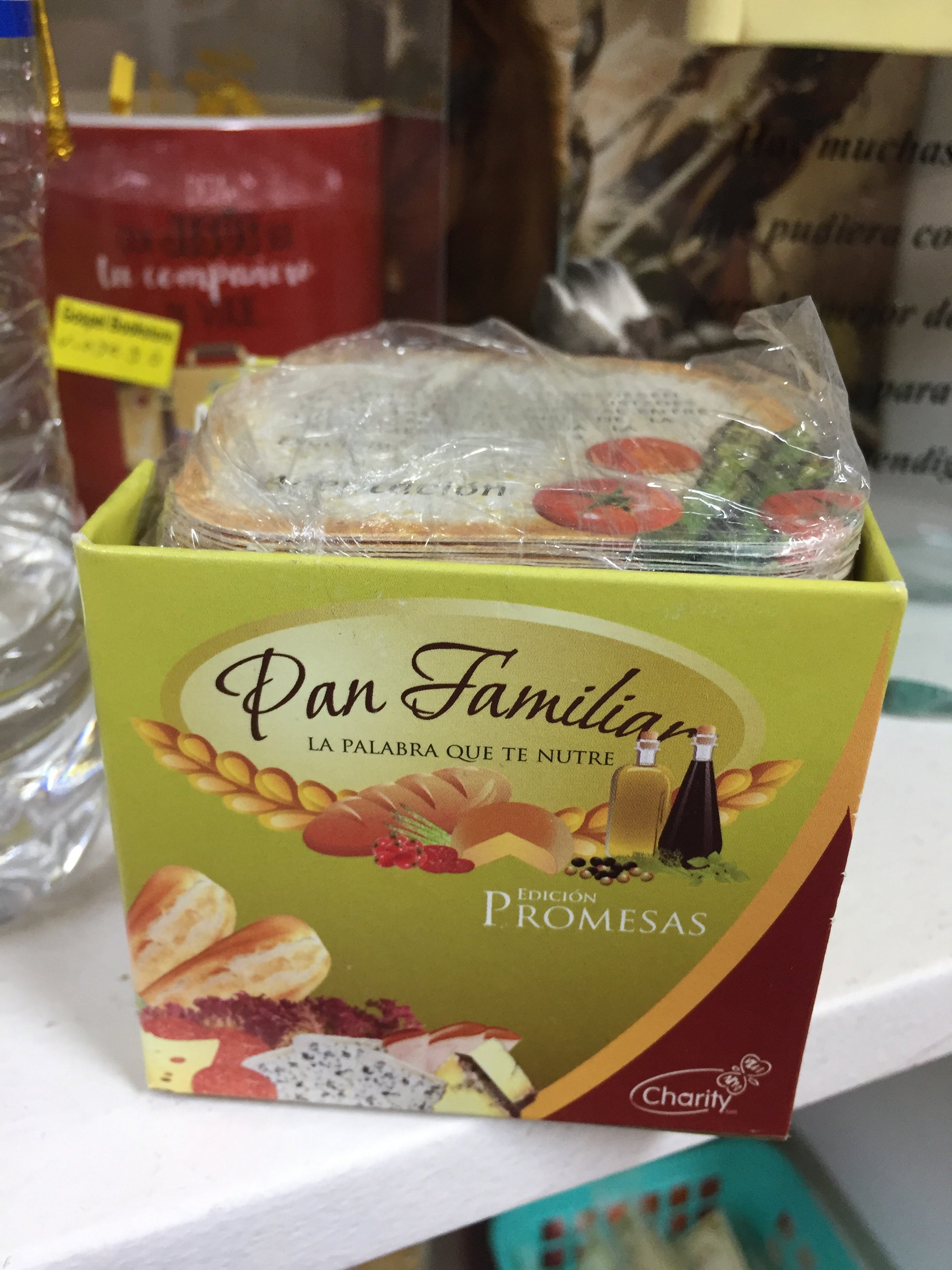 Pan familiar edicion promesas — available at The Gospel Bookstore