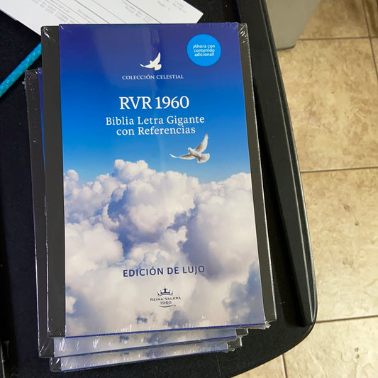 Rvr 1960 BIBLIA LETRA GIGANTE CON REFERENCIAS — disponible en La Librería del Evangelio