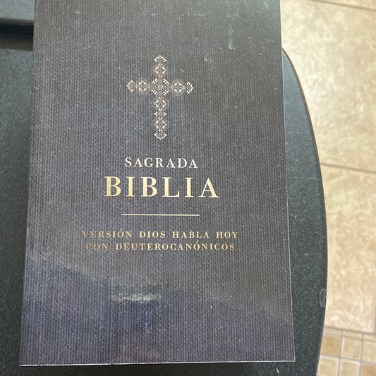 Sagrada Biblia Version Dios habla hoy — disponible en La Librería del Evangelio