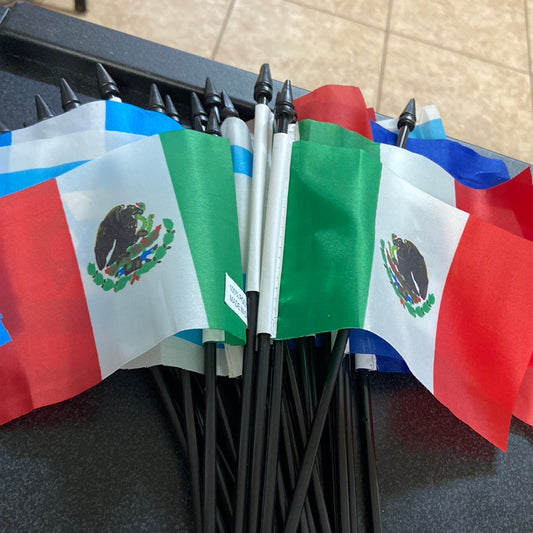 Bandera chica — available at The Gospel Bookstore