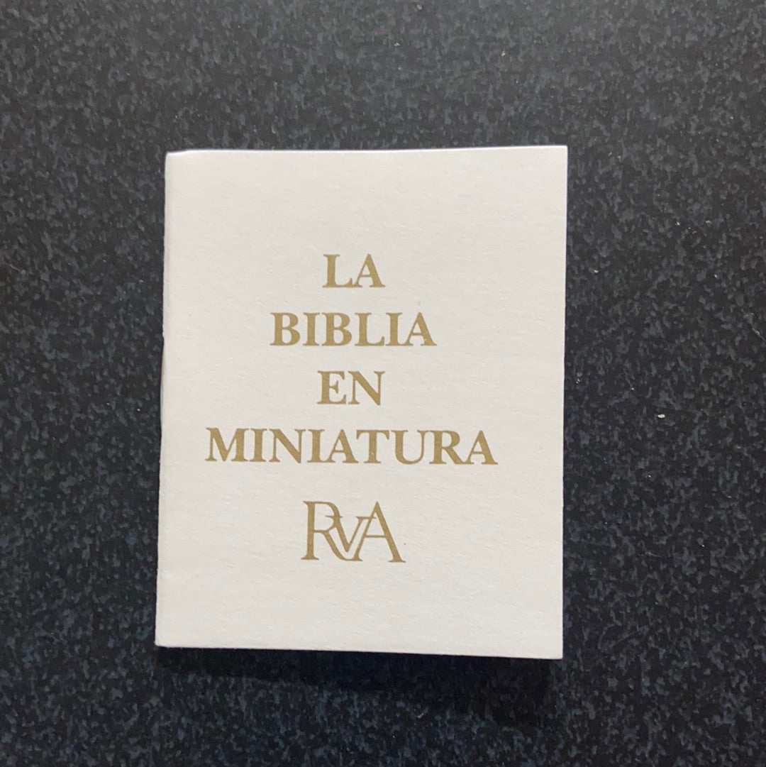 La biblia en miniatura RVA — disponible en La Librería del Evangelio
