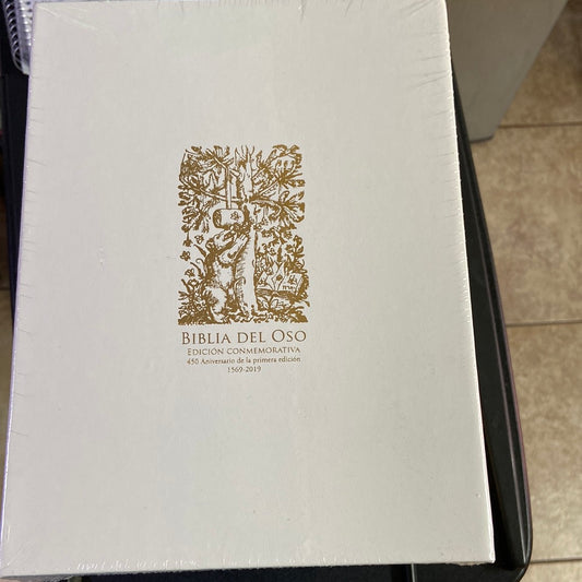 Biblia del Oso Edicion Conmemorativa 450 Aniversario de la primera edición 1569-2019 — disponible en La Librería del Evangelio