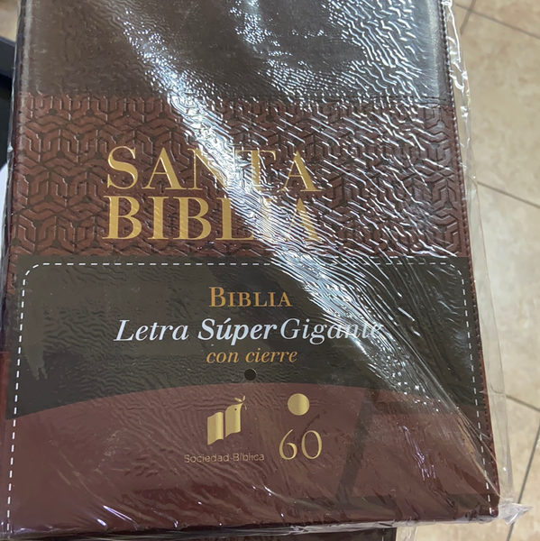Santa Biblia letra super gigante color cafe con zipper