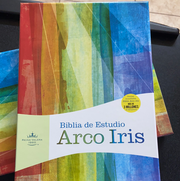 Biblia de estudio Arco iris negra con indice